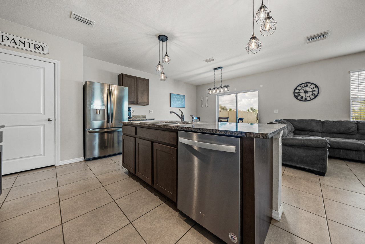 10951 PENNY GALE LOOP