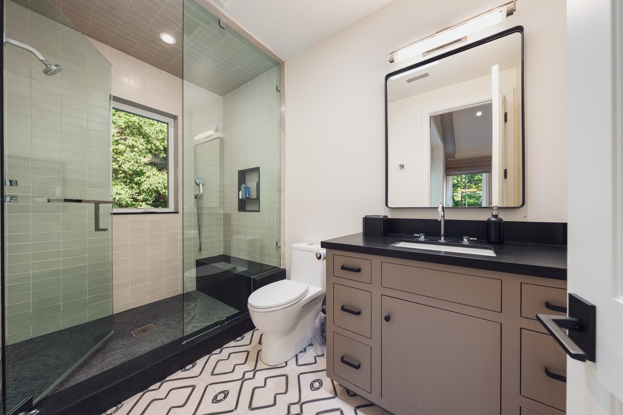 2600 Mandeville Canyon Rd, Brentwood