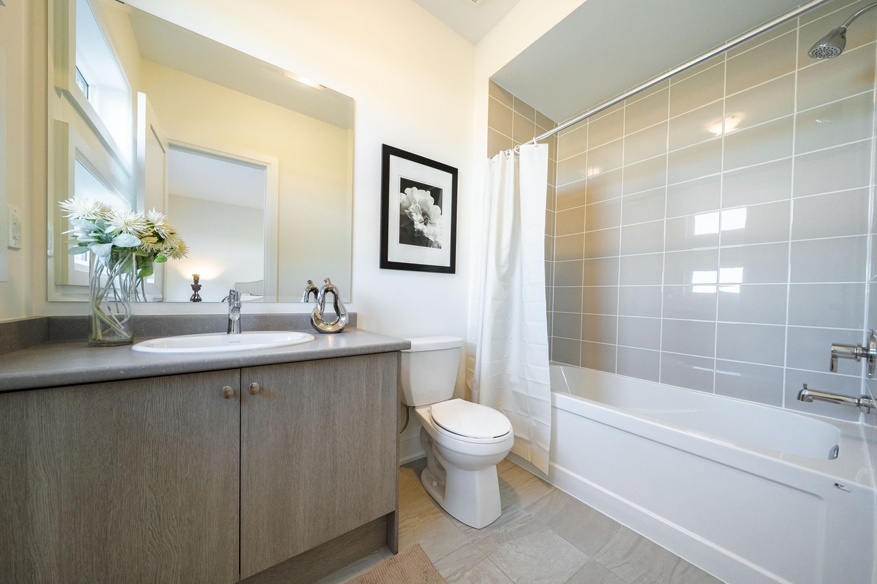 38 Bud Leggett Cres