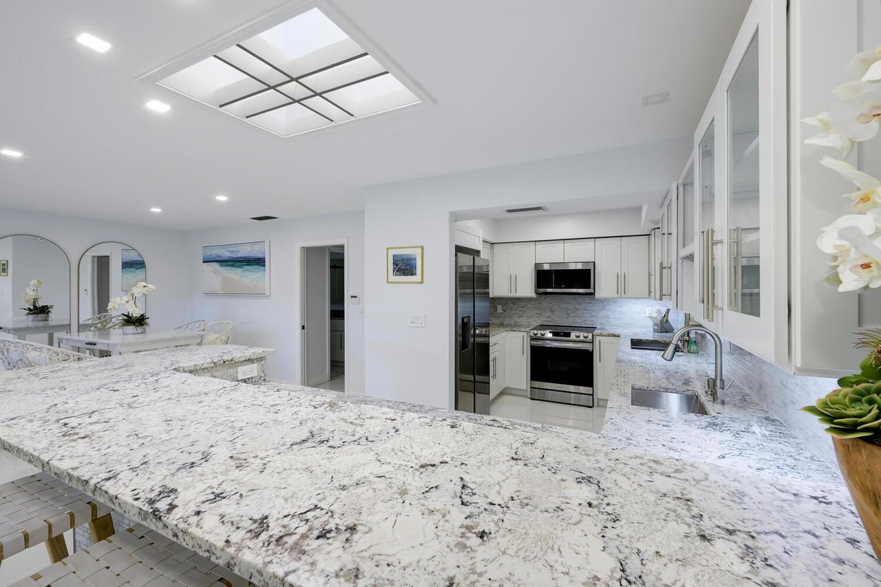 11335 Twelve Oaks Way