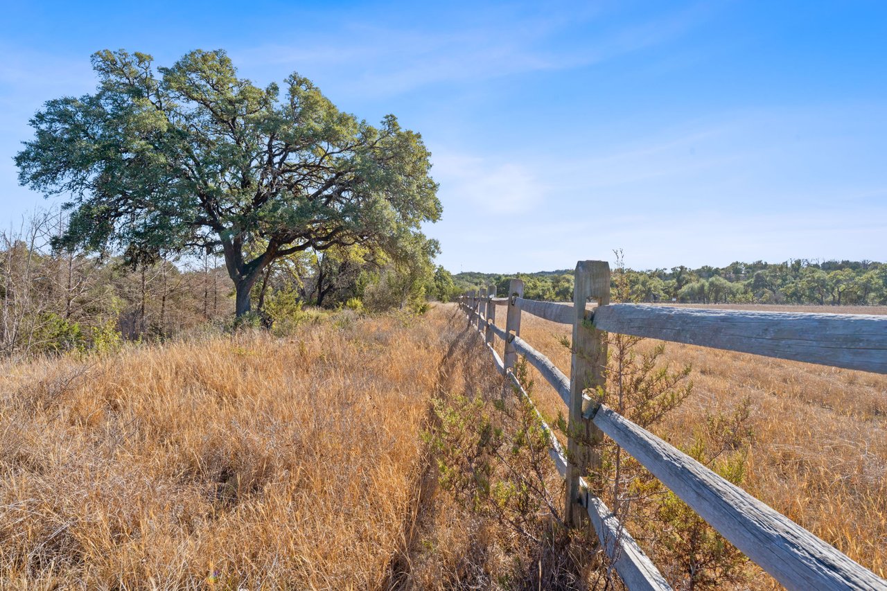 100 Dario Dr. Dripping Springs  Tx 78620