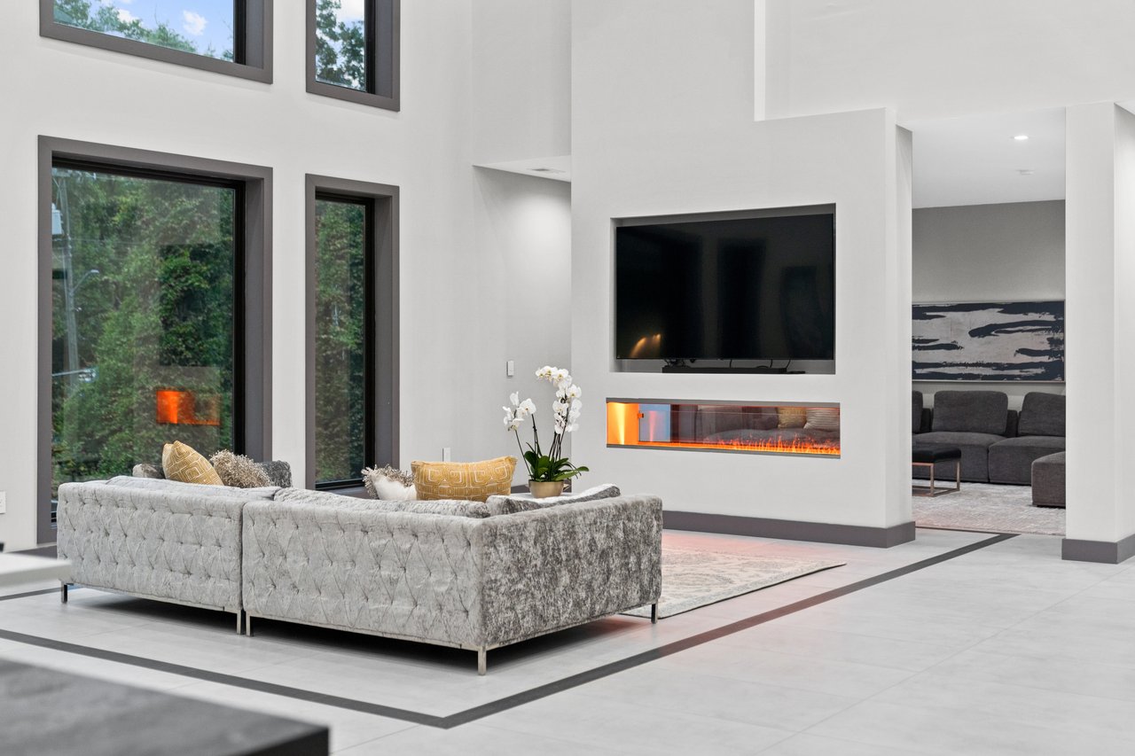 9100 Mill Pond Valley Dr