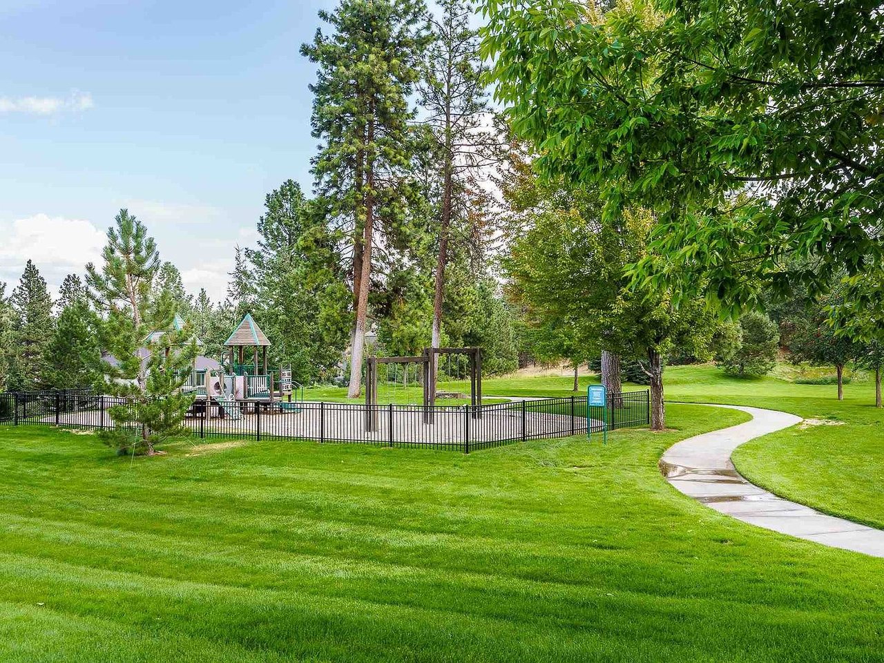 21575 E Meriwether Ln