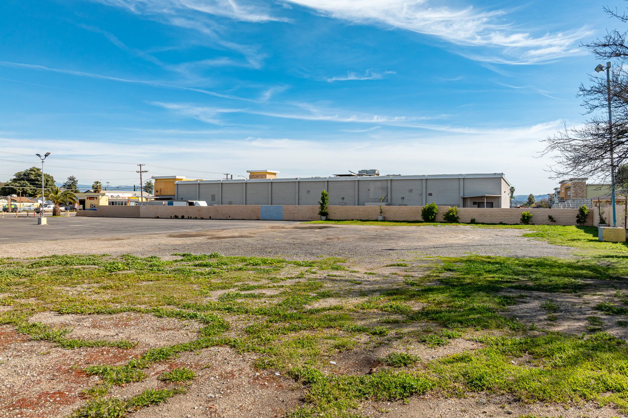 10390 Arlington Ave – Ground Lease Opportunity