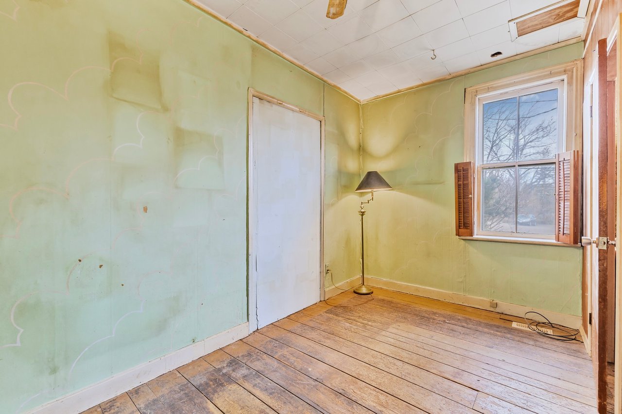 410 Eagle Street, Newmarket, ON L3Y 1K6