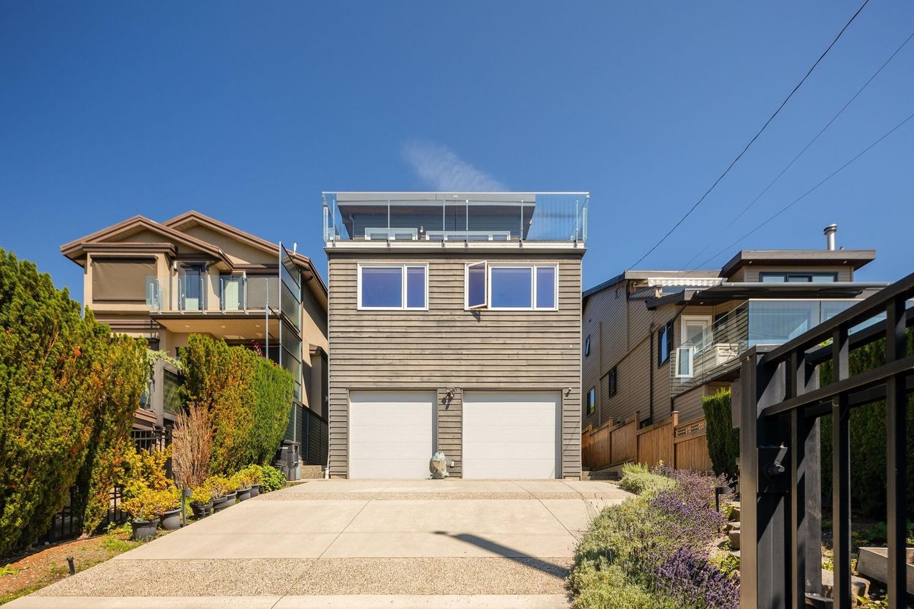 35 Hythe Ave