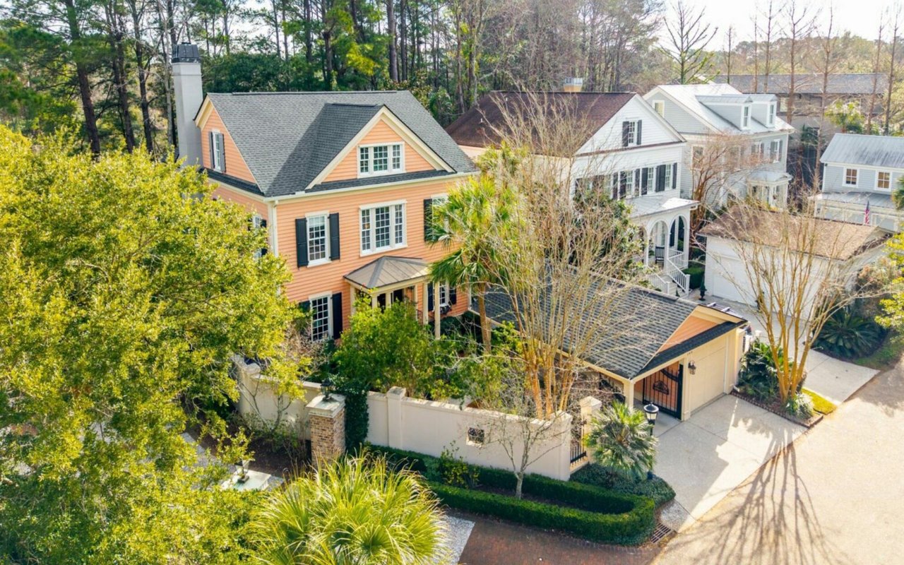 Beautifully Appointed I’On Home – 109 Jakes Lane