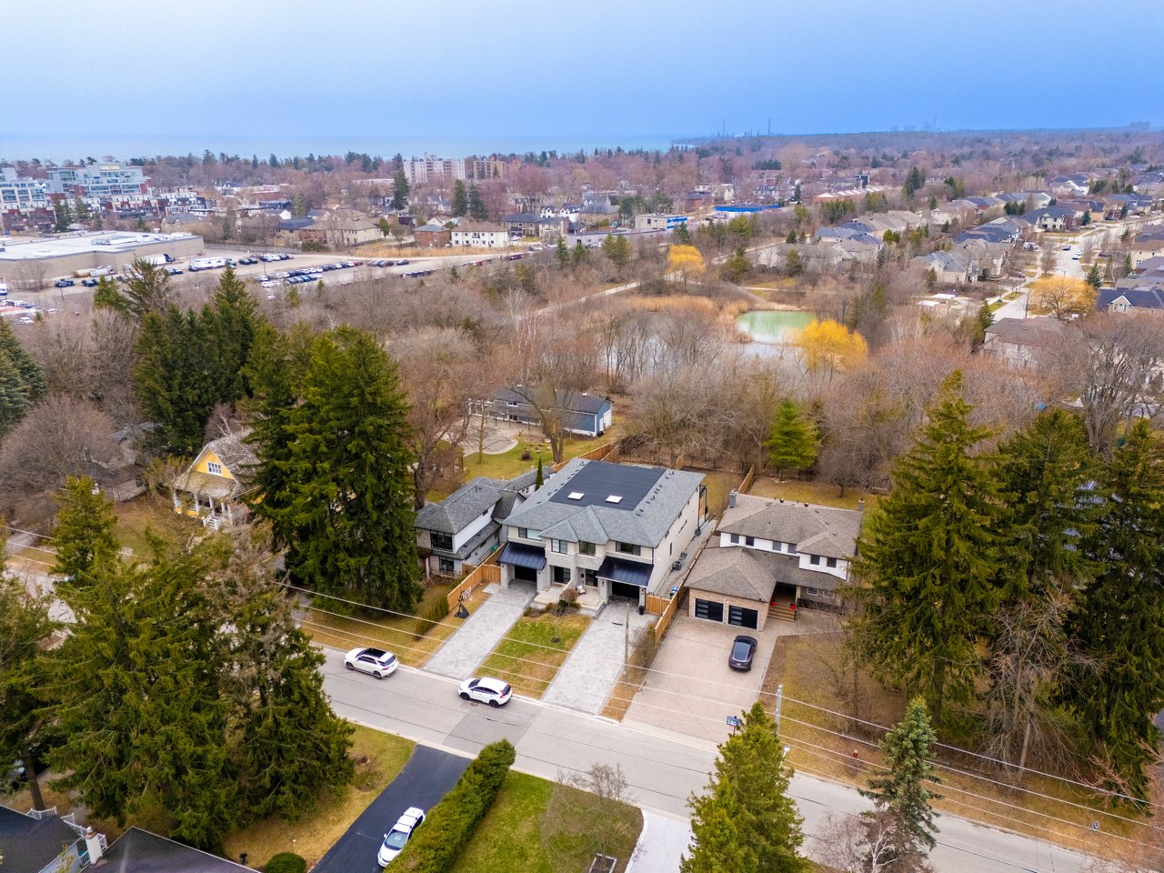 1176 Kane Road