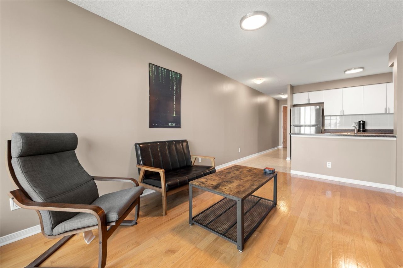 4879 Kimbermount Ave 401