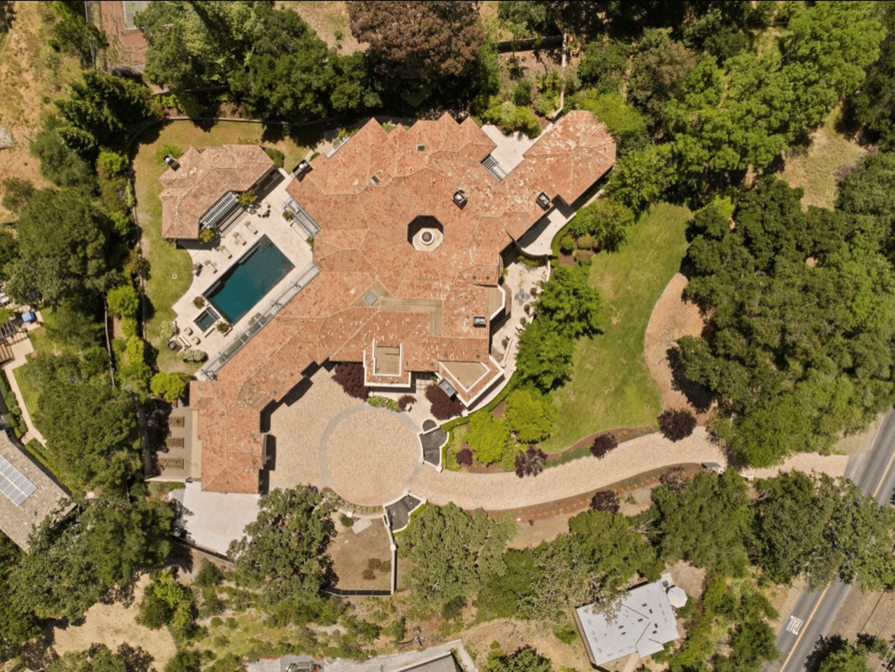 25751 Elena Rd, Los Altos Hills, CA 94022