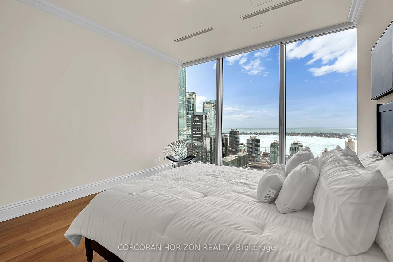 THE RITZ-CARLTON RESIDENCES FOR LEASE