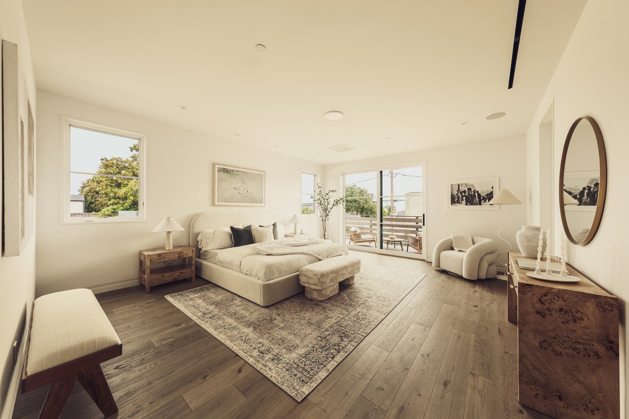 2114 Pier Ave, Santa Monica