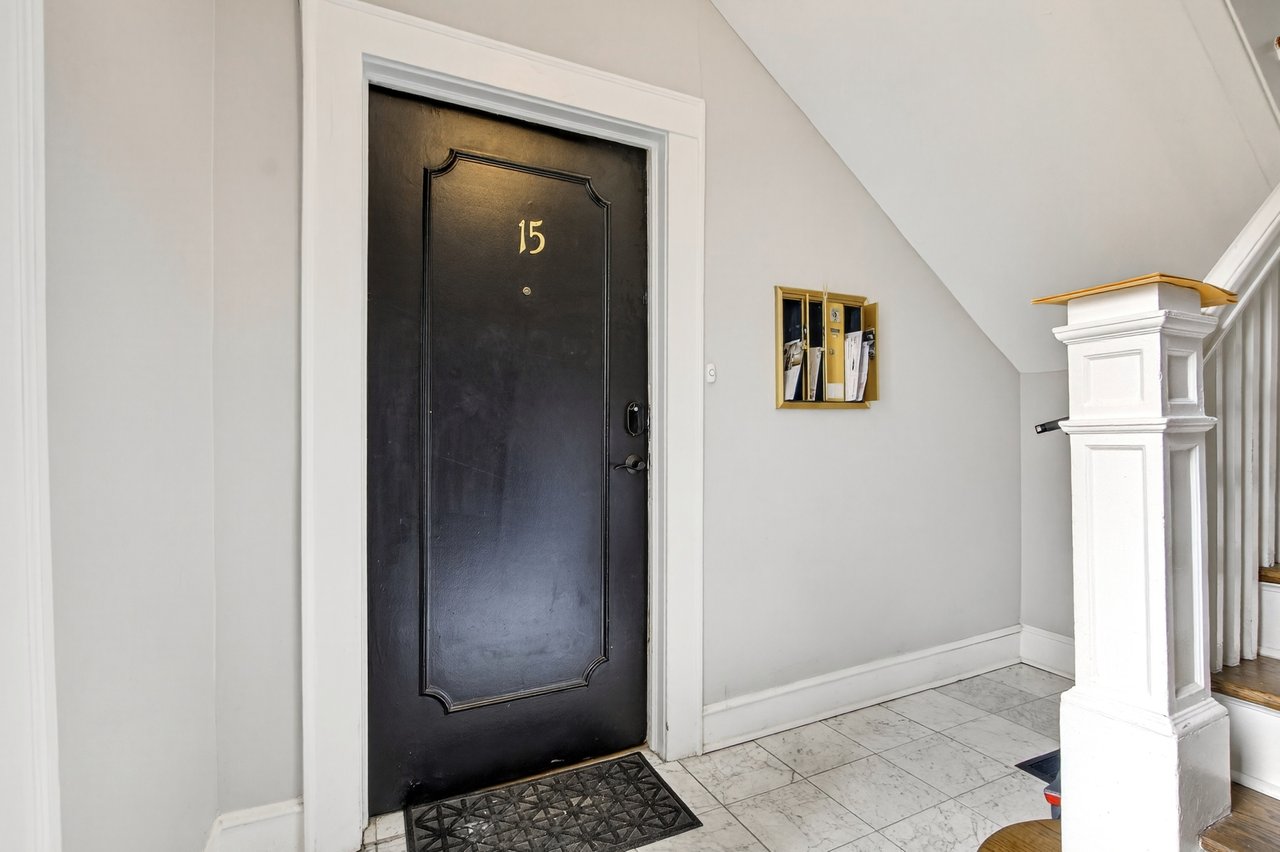 435 10th Street NE Unit 15