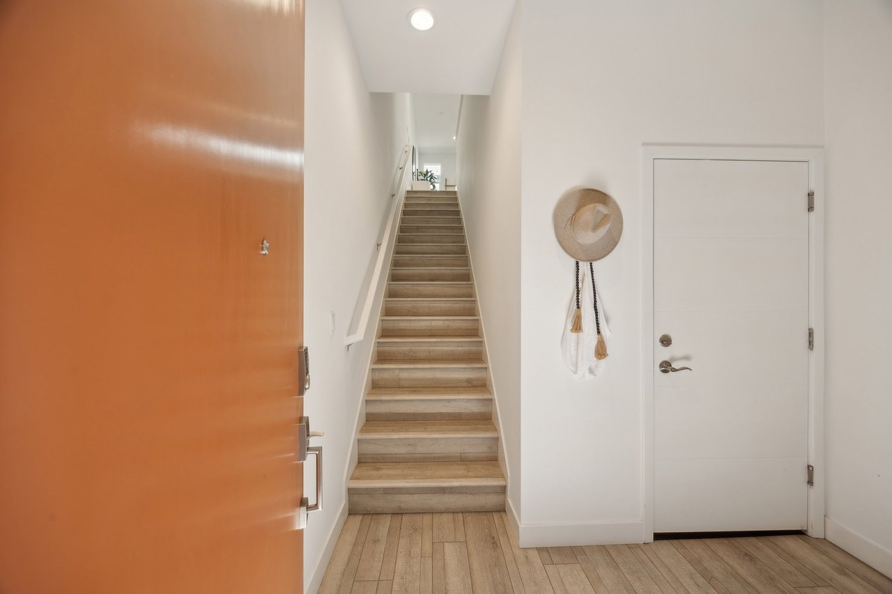 172 Uptown Cir