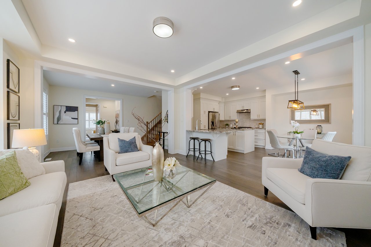 3209 Daisy Way, Oakville, ON L6M 1L4