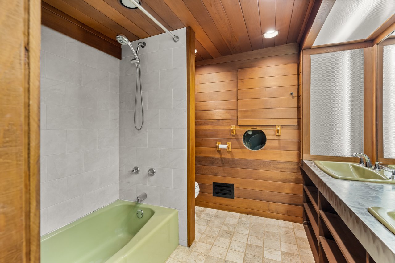 158 Buffalo Hollow Rd