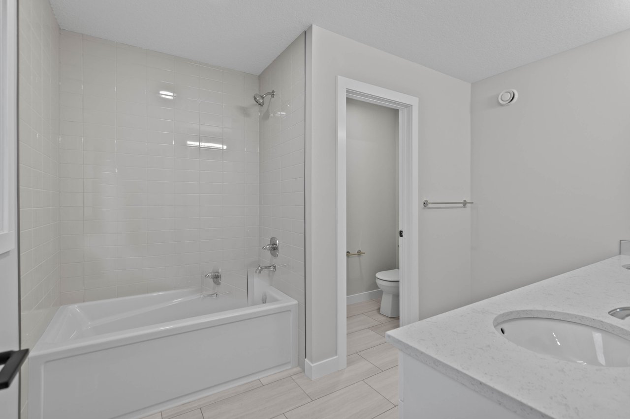 151 Belvedere Crescent SE