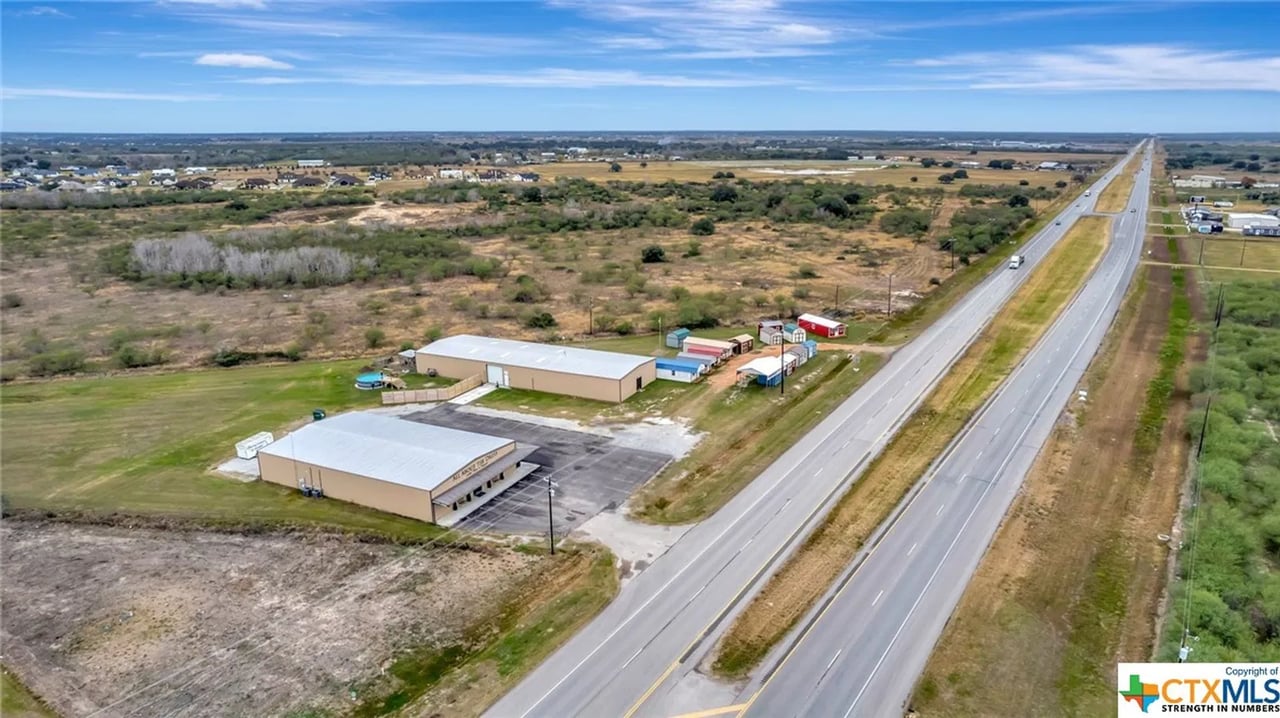 13955 US Hwy 77