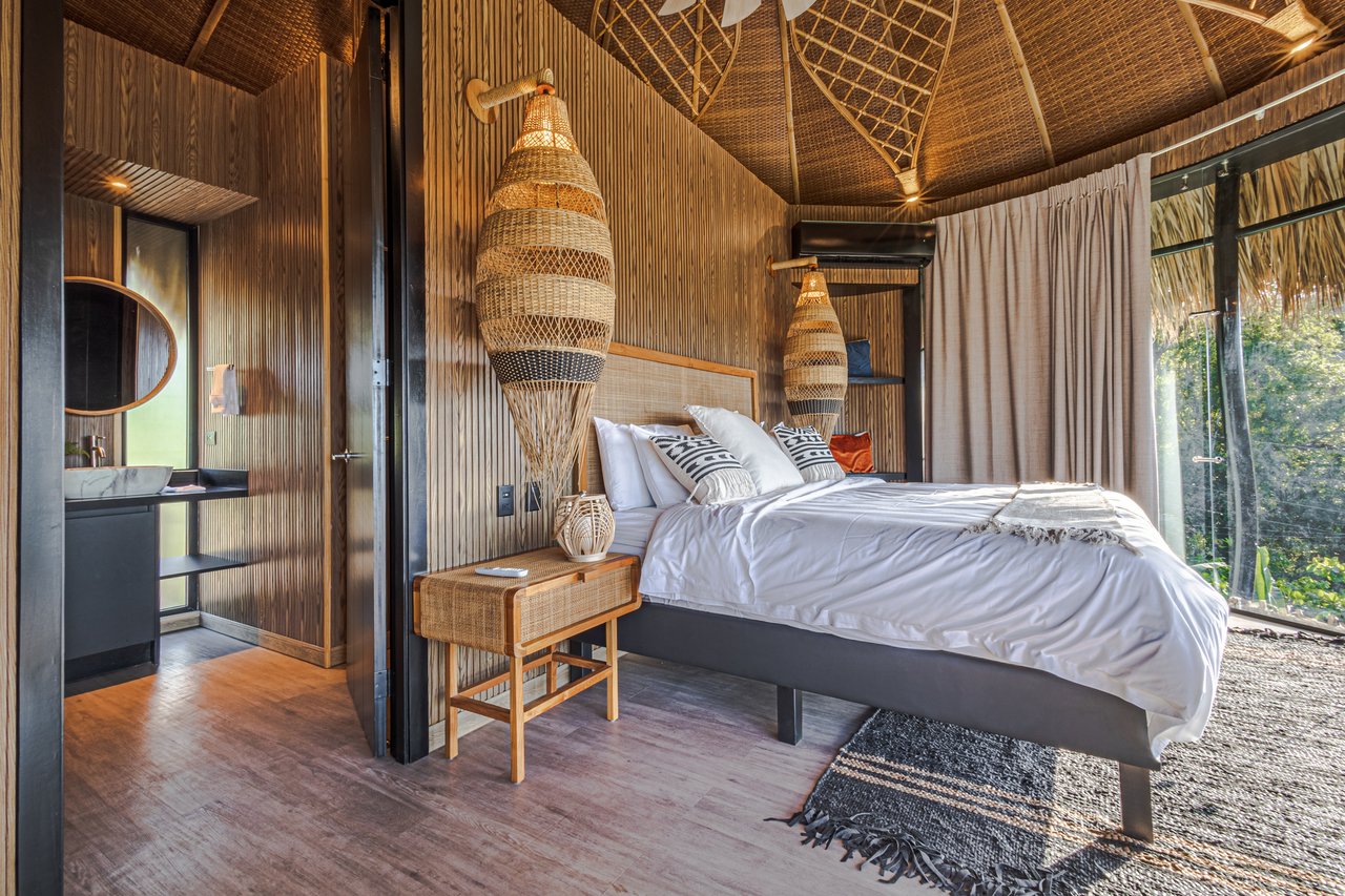 Cocoon | Extraordinary 10-Bedroom Ocean View Estate Near Tamarindo