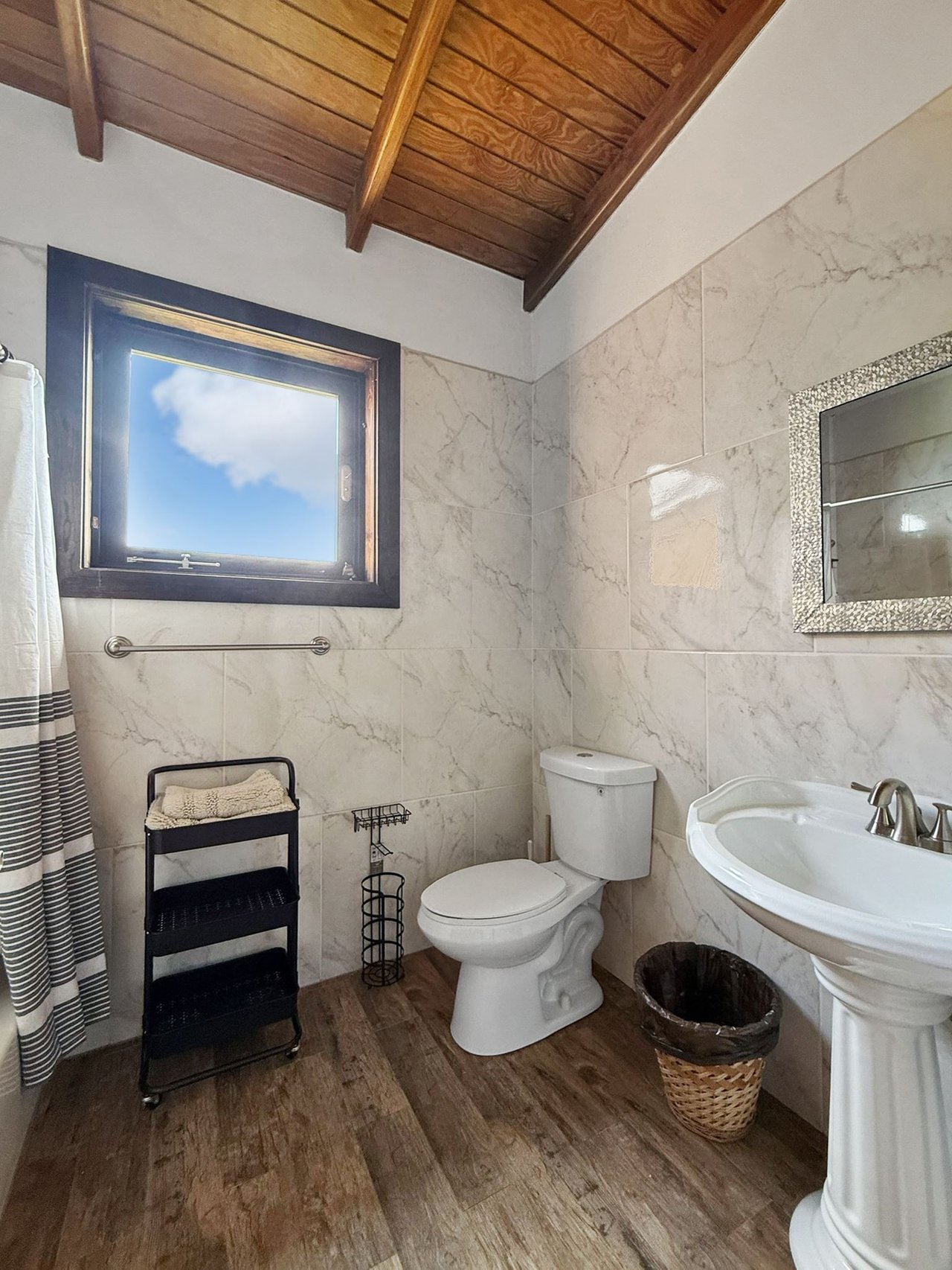 1051 Mount Healthy 2 Bedroom Townhouse