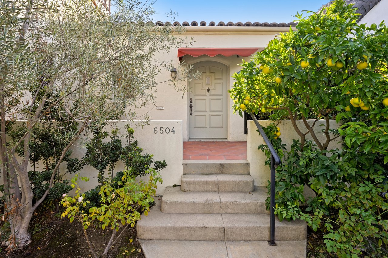 6502-6504 Commodore Sloat Drive