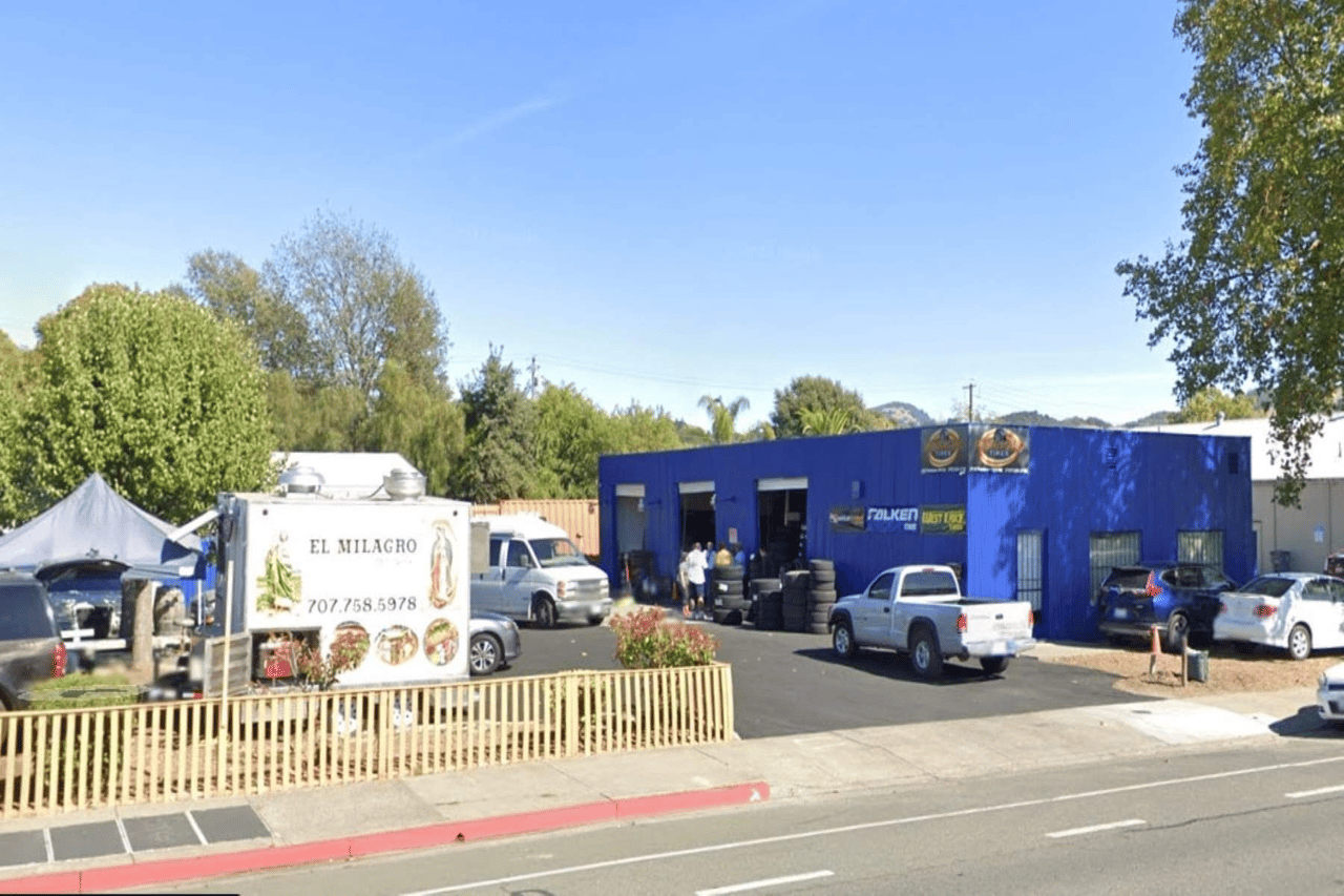 1212 Petaluma Hill Rd
