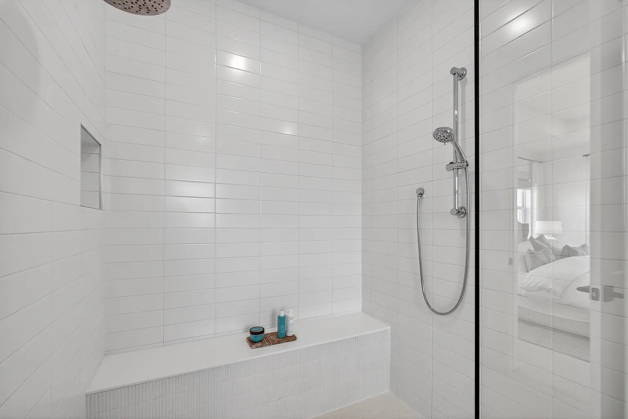 12249 Waterstone Cir