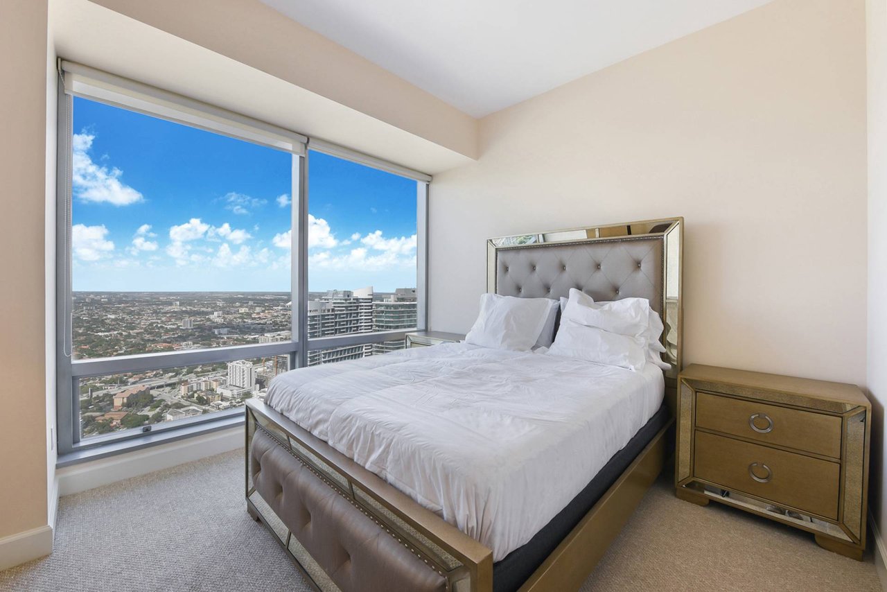 1425 Brickell Ave # 58C