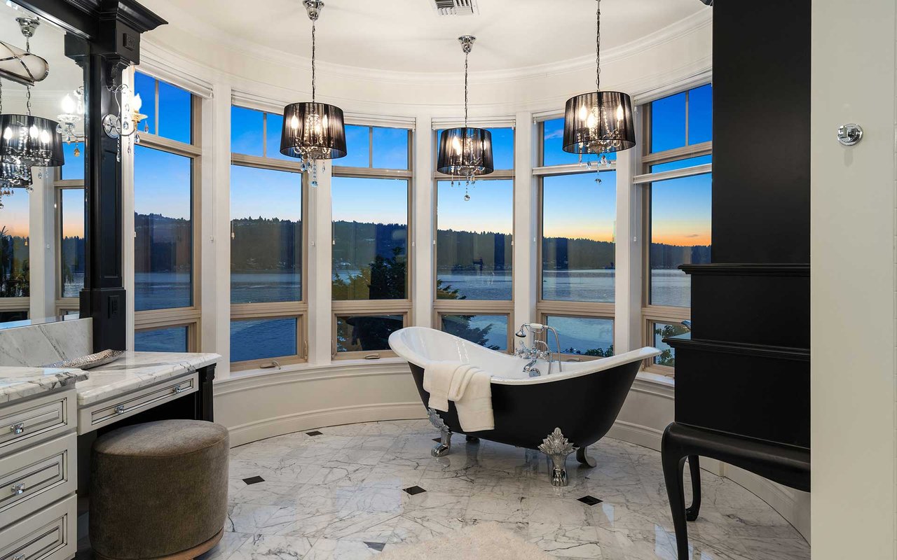 2845 E Lake Sammamish Pkwy SE