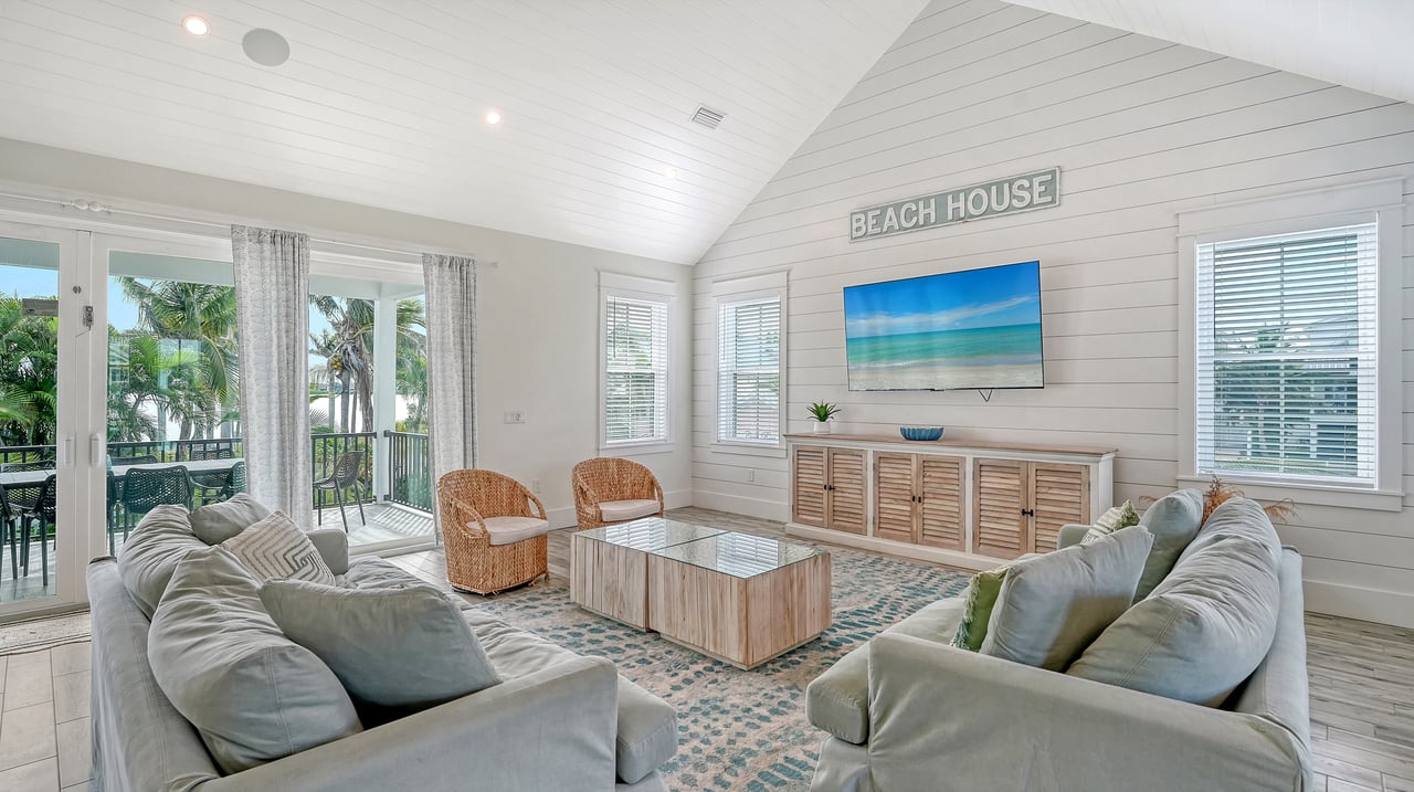 2175 Avenue A, Bradenton Beach, Florida