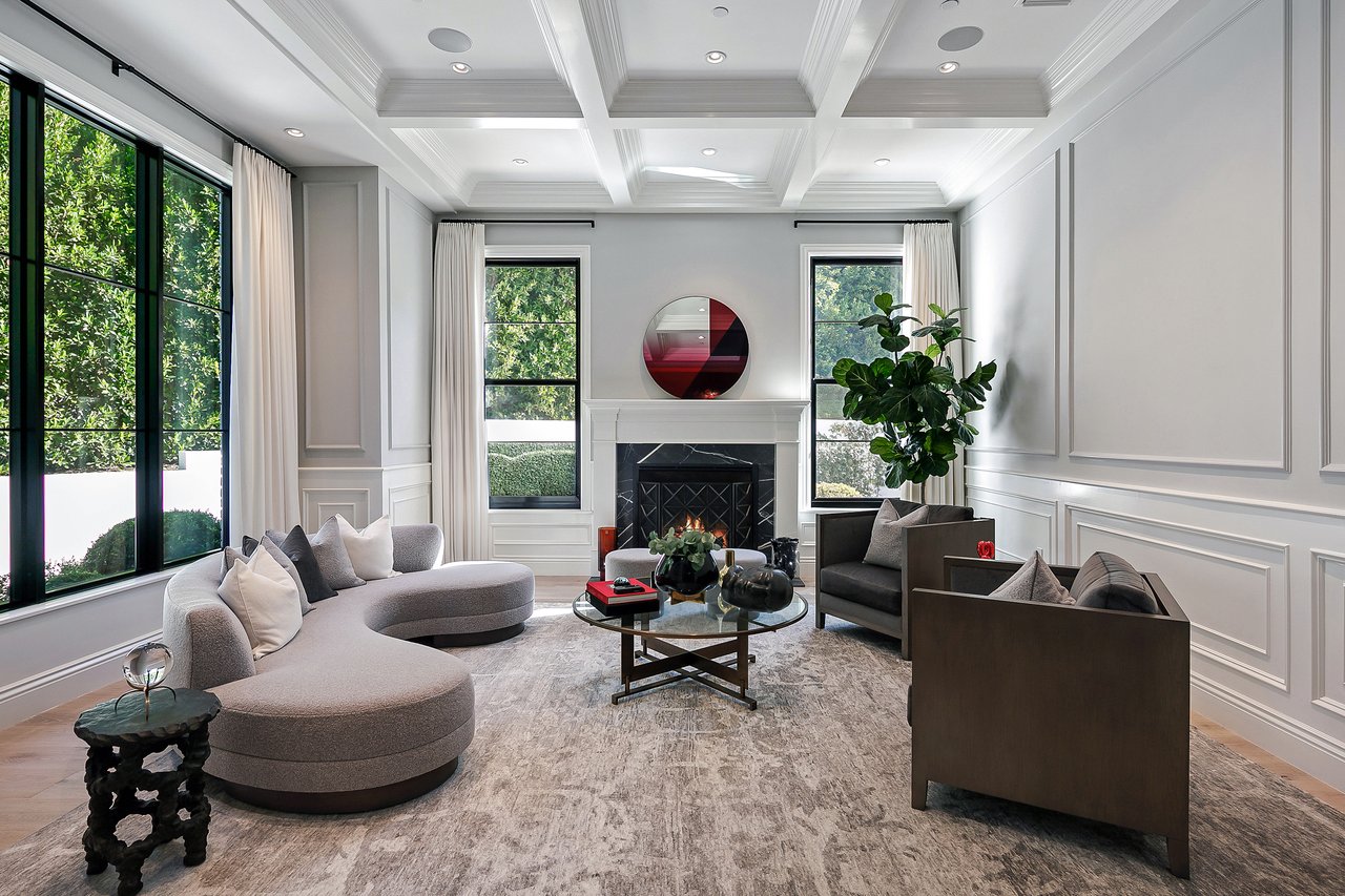 9520 Hidden Valley Rd, Beverly Hills