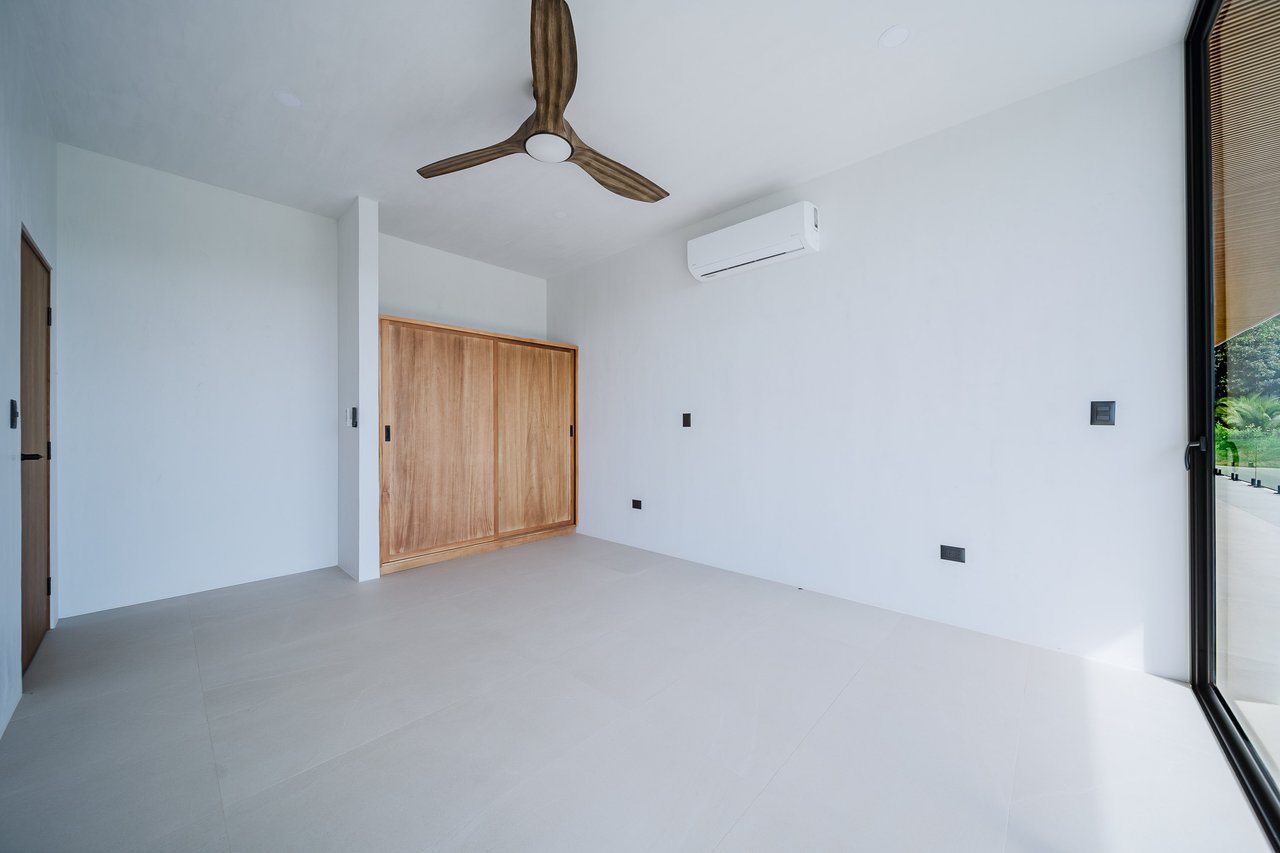 Finca Tranquila Brand New Luxury Residence