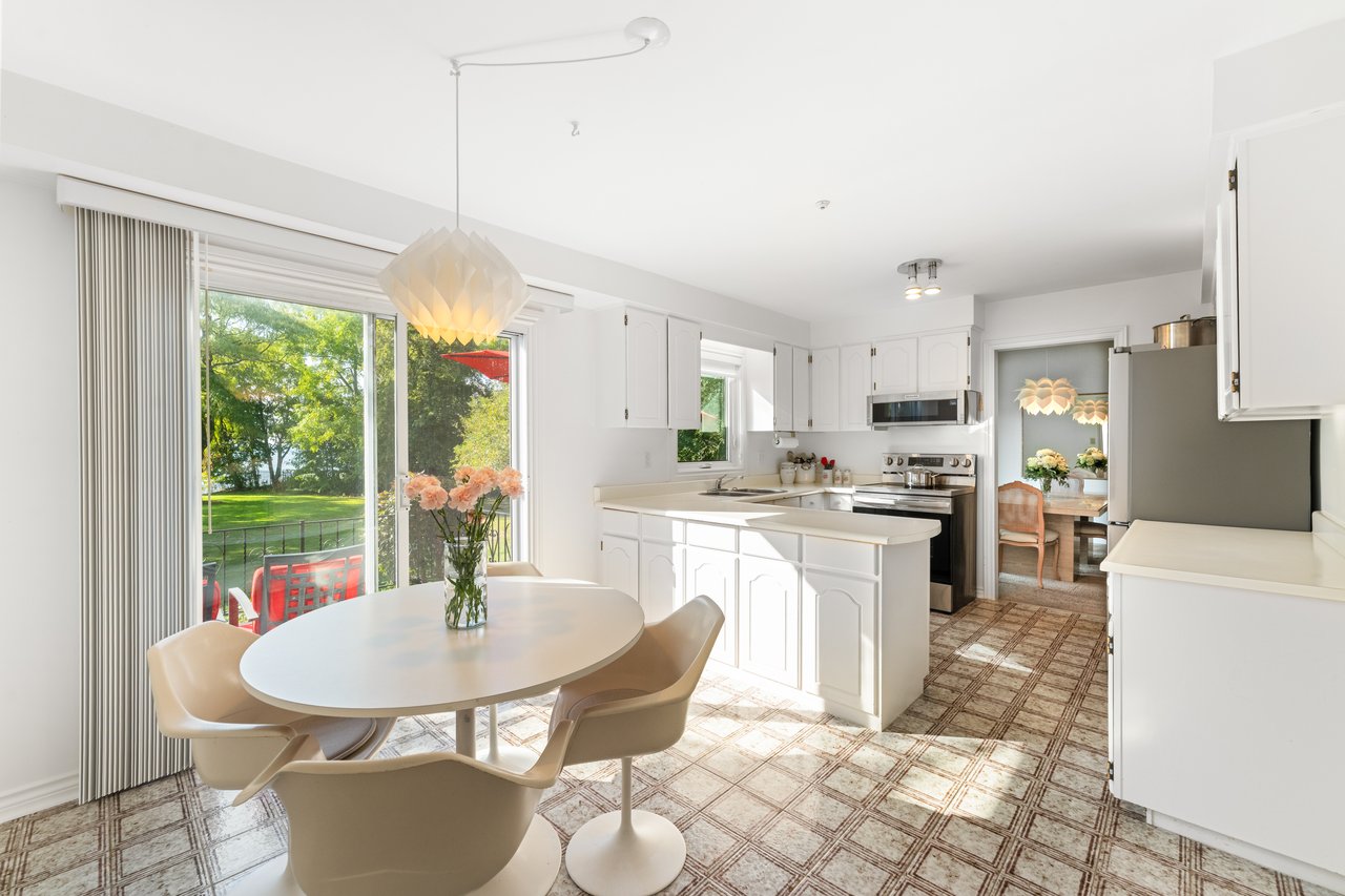 20 Arkendo Drive, Oakville