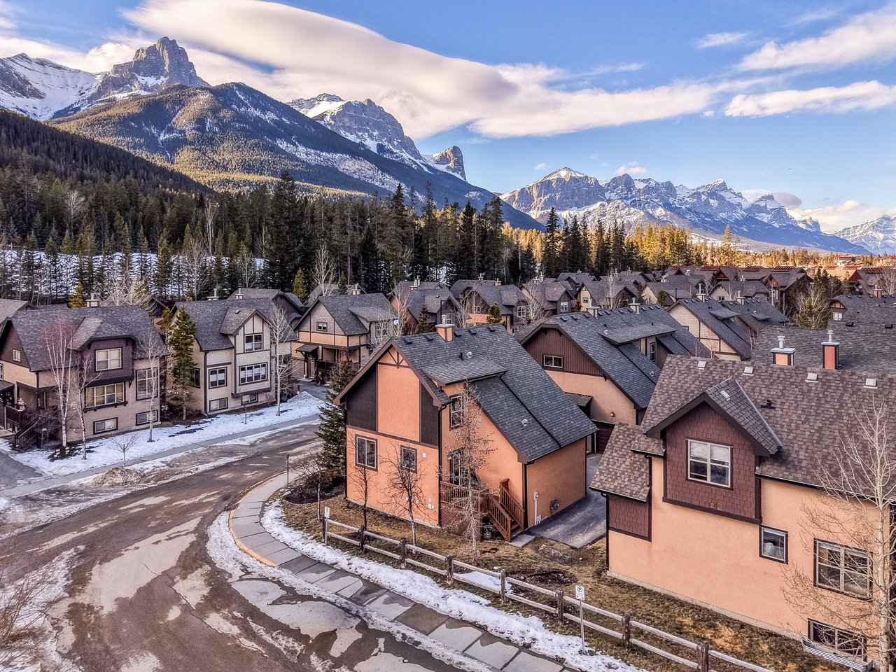 503 - 108 Armstrong Place