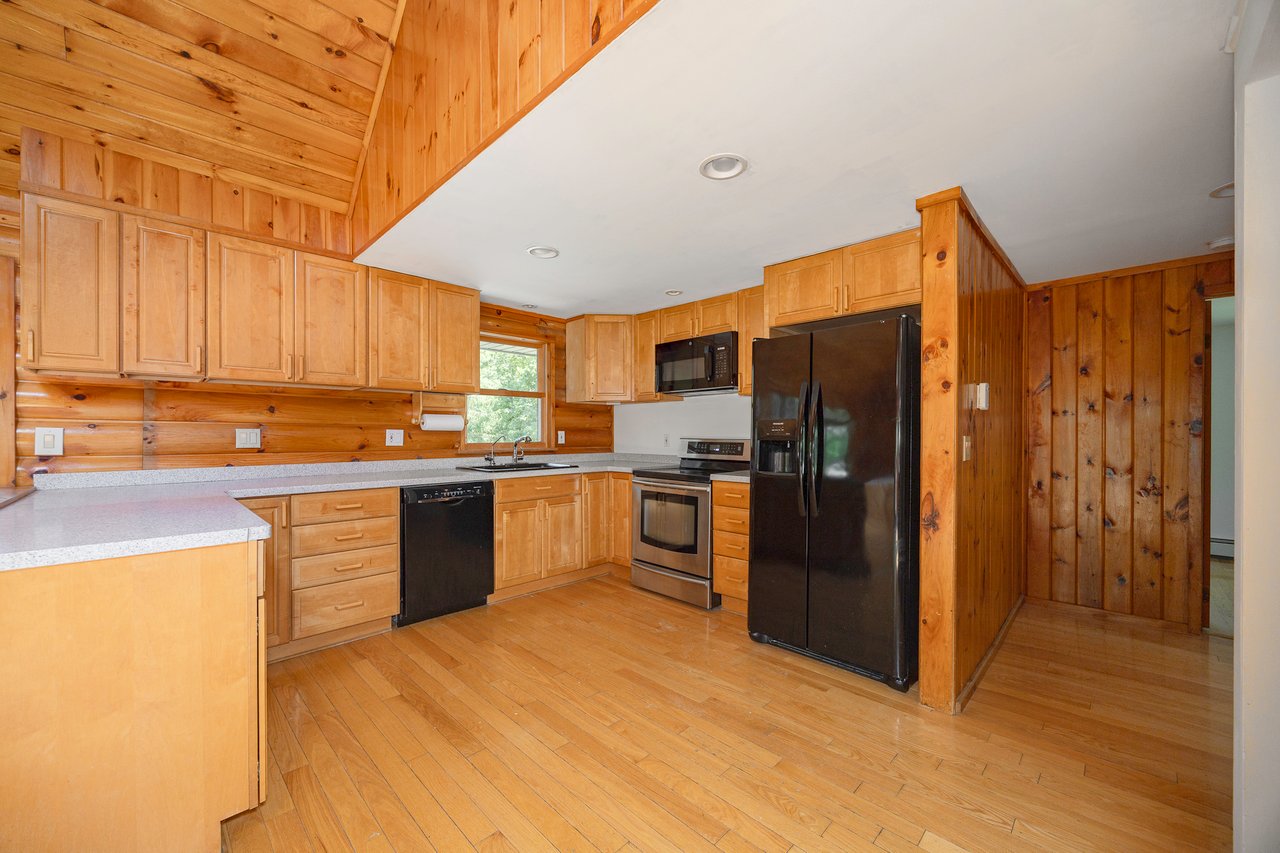 12 Wolf Lane