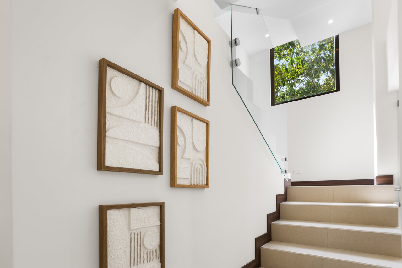 Flamingo Estates Luxury Home | Modern 4-Bed Retreat with Pool & Rooftop Terrace Near Beach & Marina