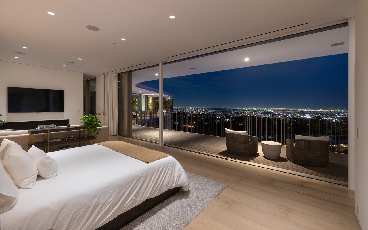 11490 Orum Rd, Los Angeles