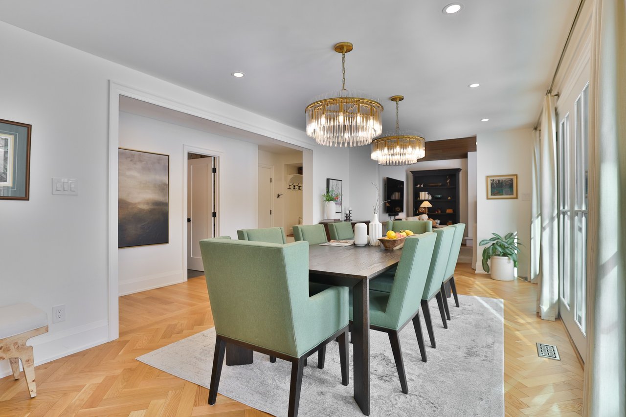 2464 Deer Run Avenue