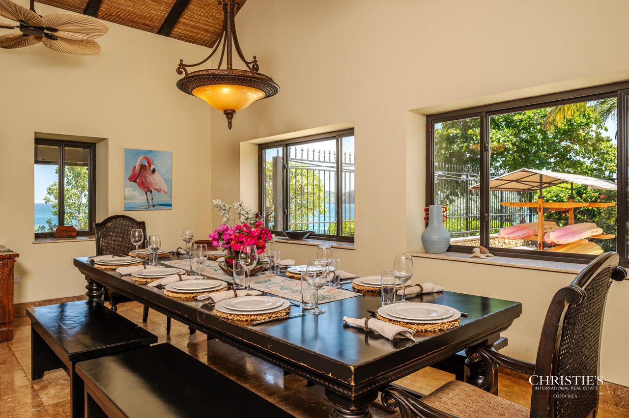 Casa Playa Bonita | Beachfront Luxury Estate in Playa Flamingo