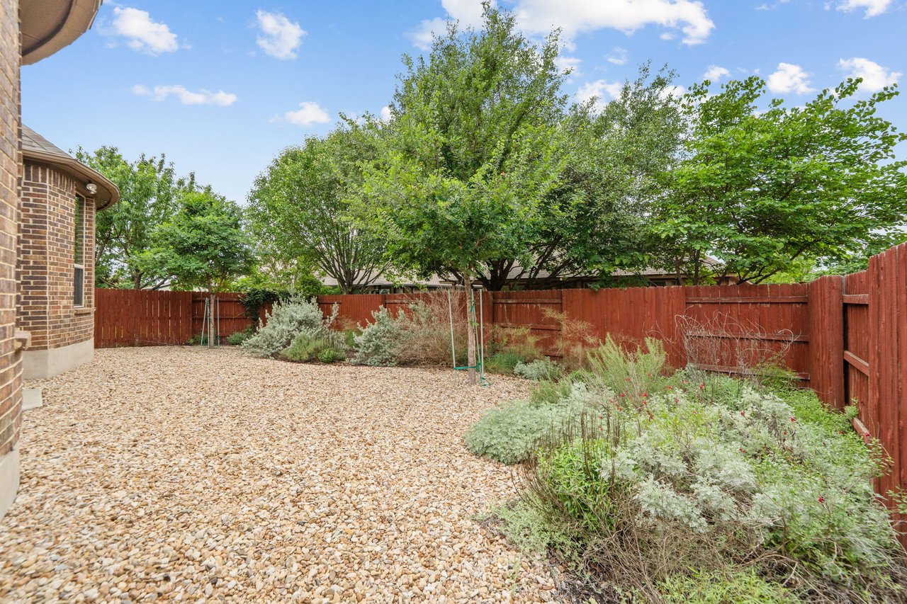 9312 Sydney Marilyn Lane