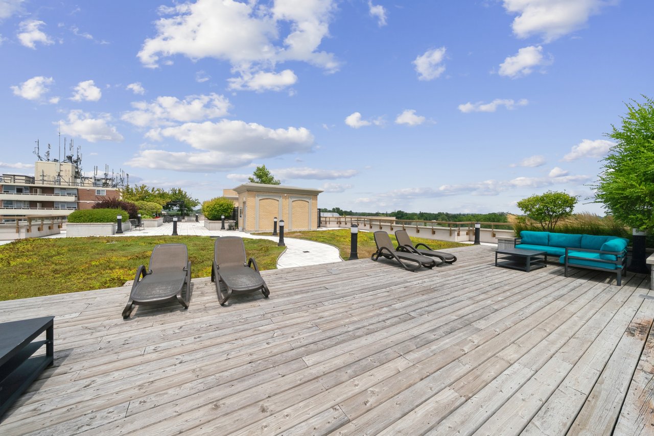 68 Main St #311