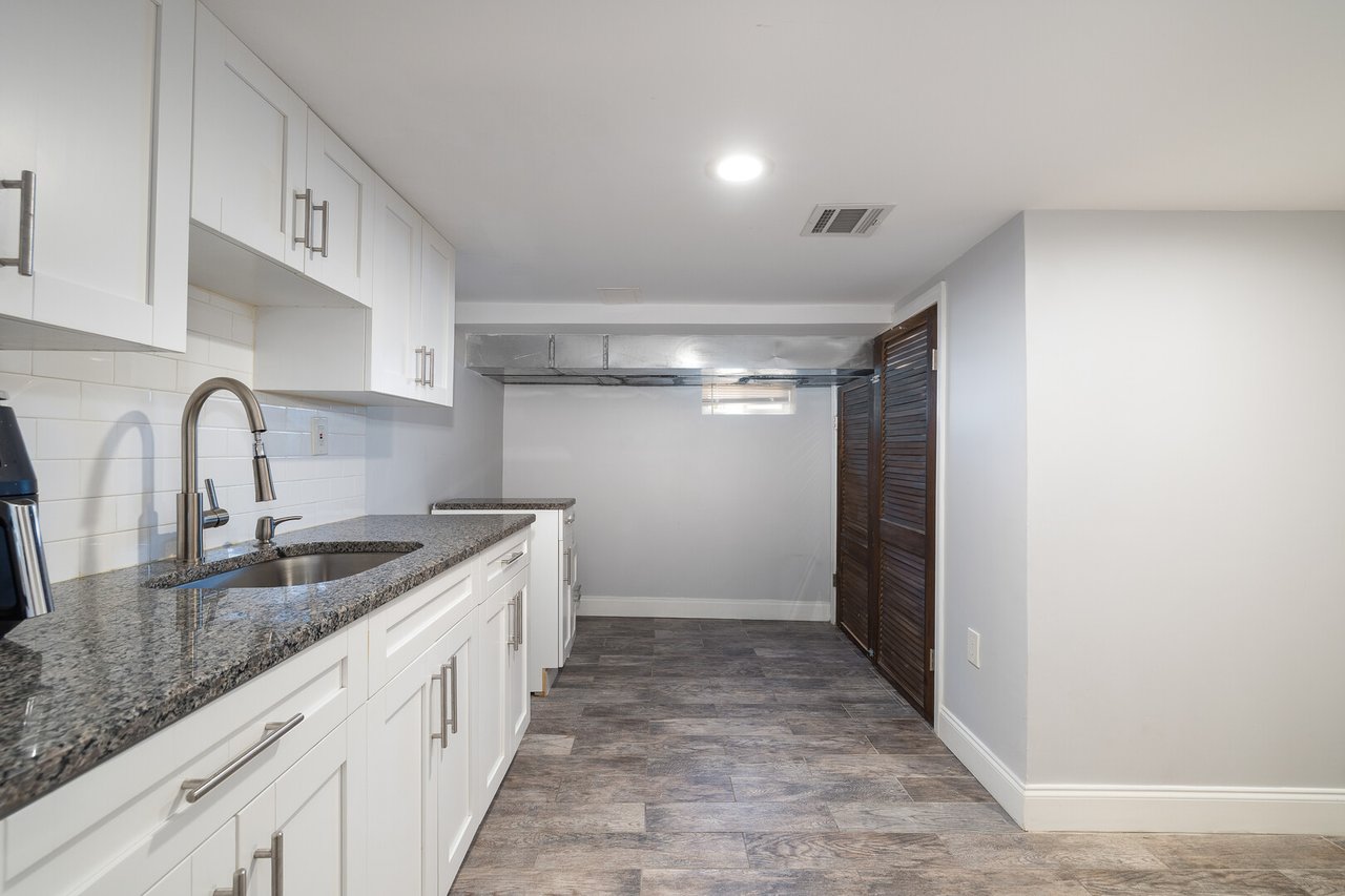 447 Forest Ave