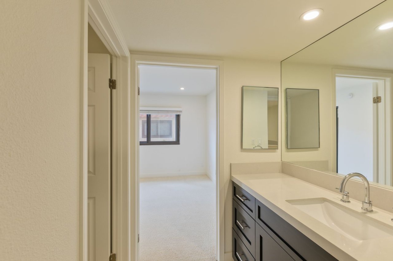 6930 De Celis Place, 34, Los Angeles, CA 91406