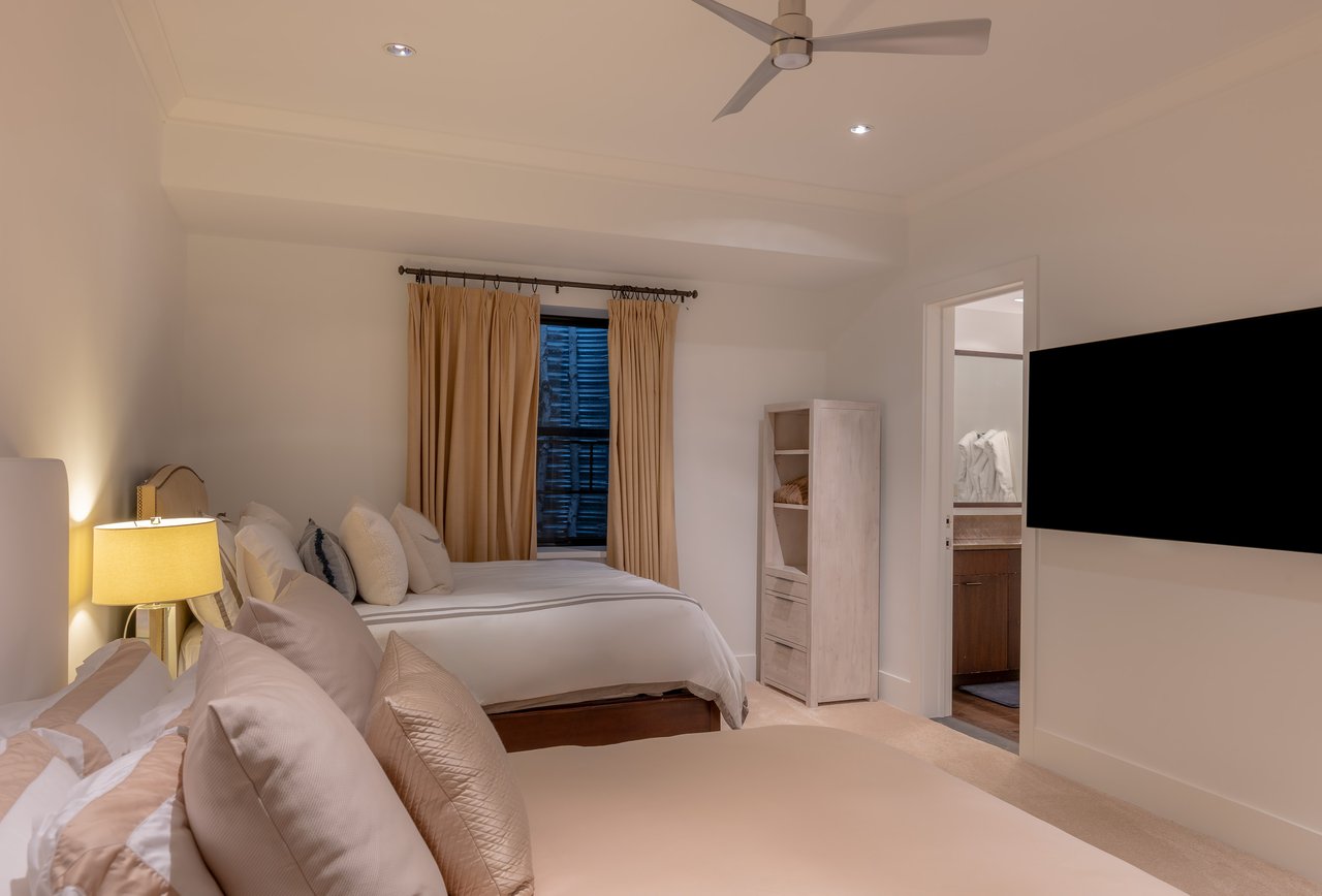 28 Maroon Drive, Aspen