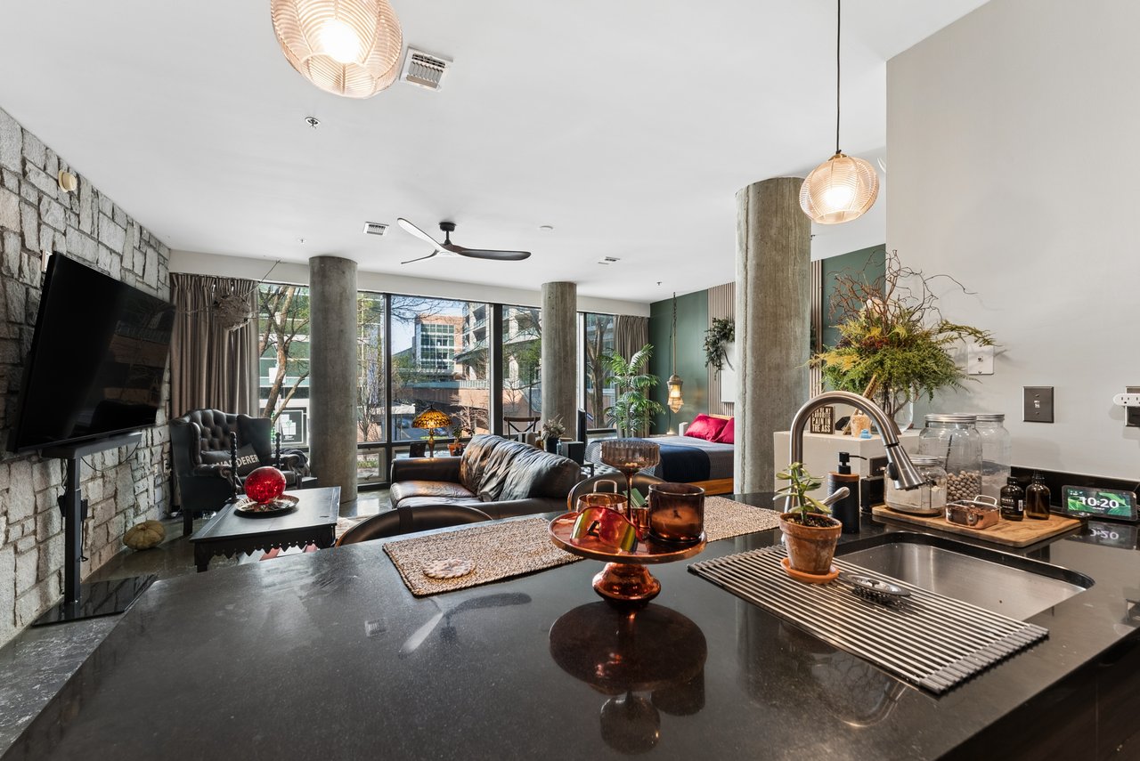 845 Spring Street NW Unit B