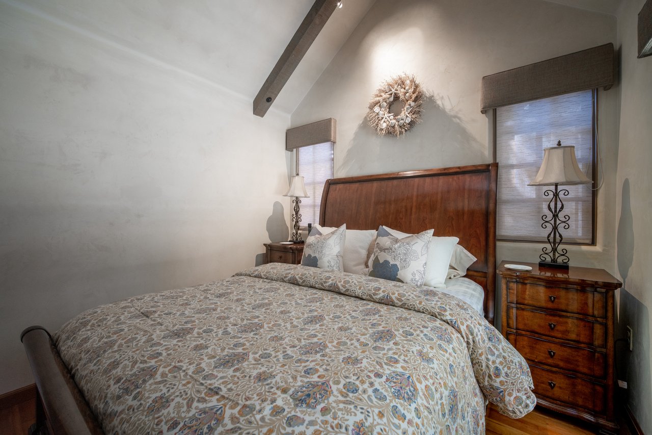 Monte Verde 3 NE of 13th, Carmel-by-the-Sea