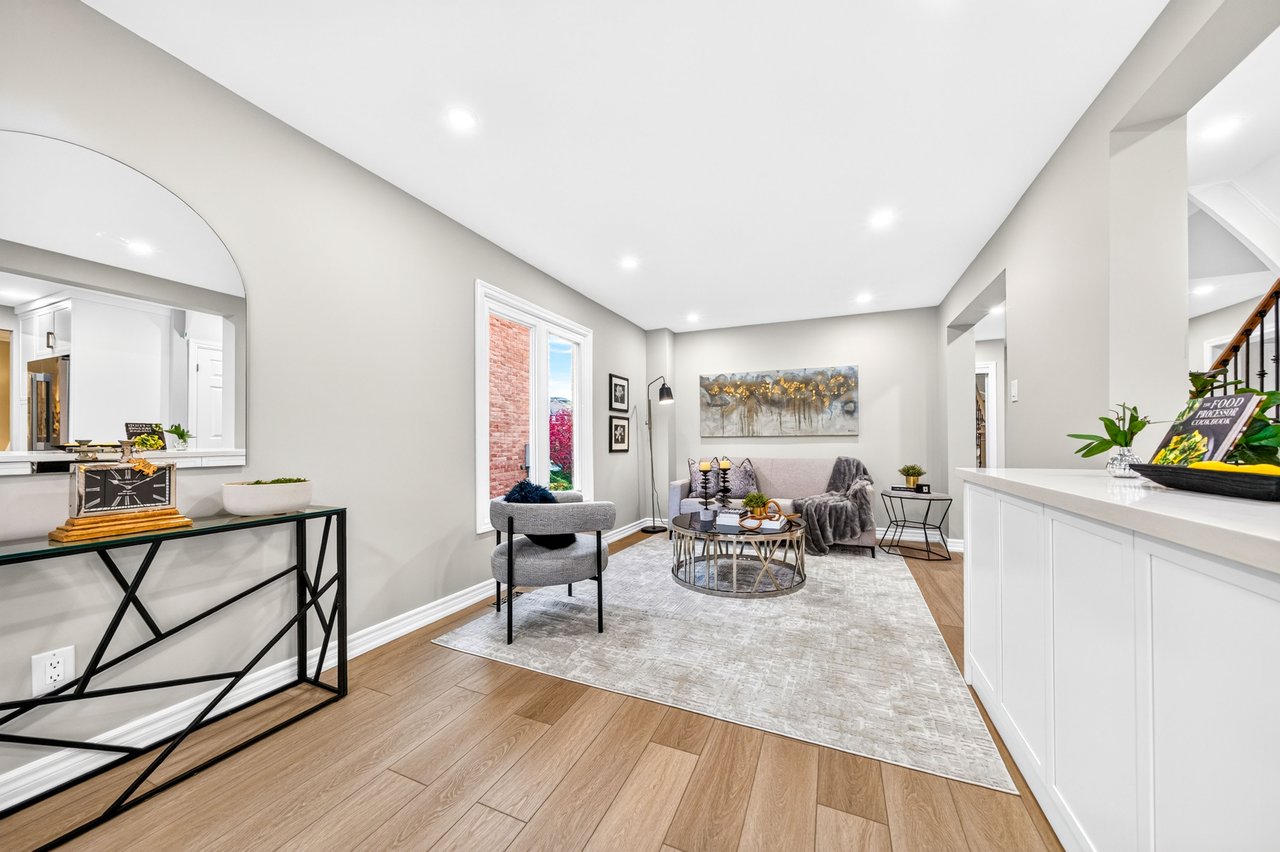 109 Valleymede Dr