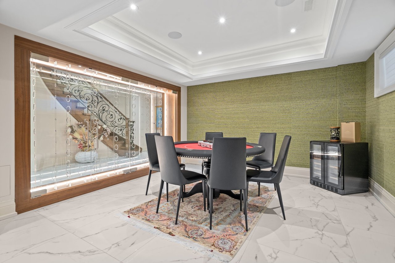 A Rare Ravine Estate