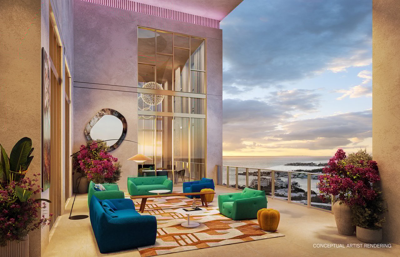 Roche Bobois St. Pete Tower: A Statement in Design, A New Standard for Downtown Living