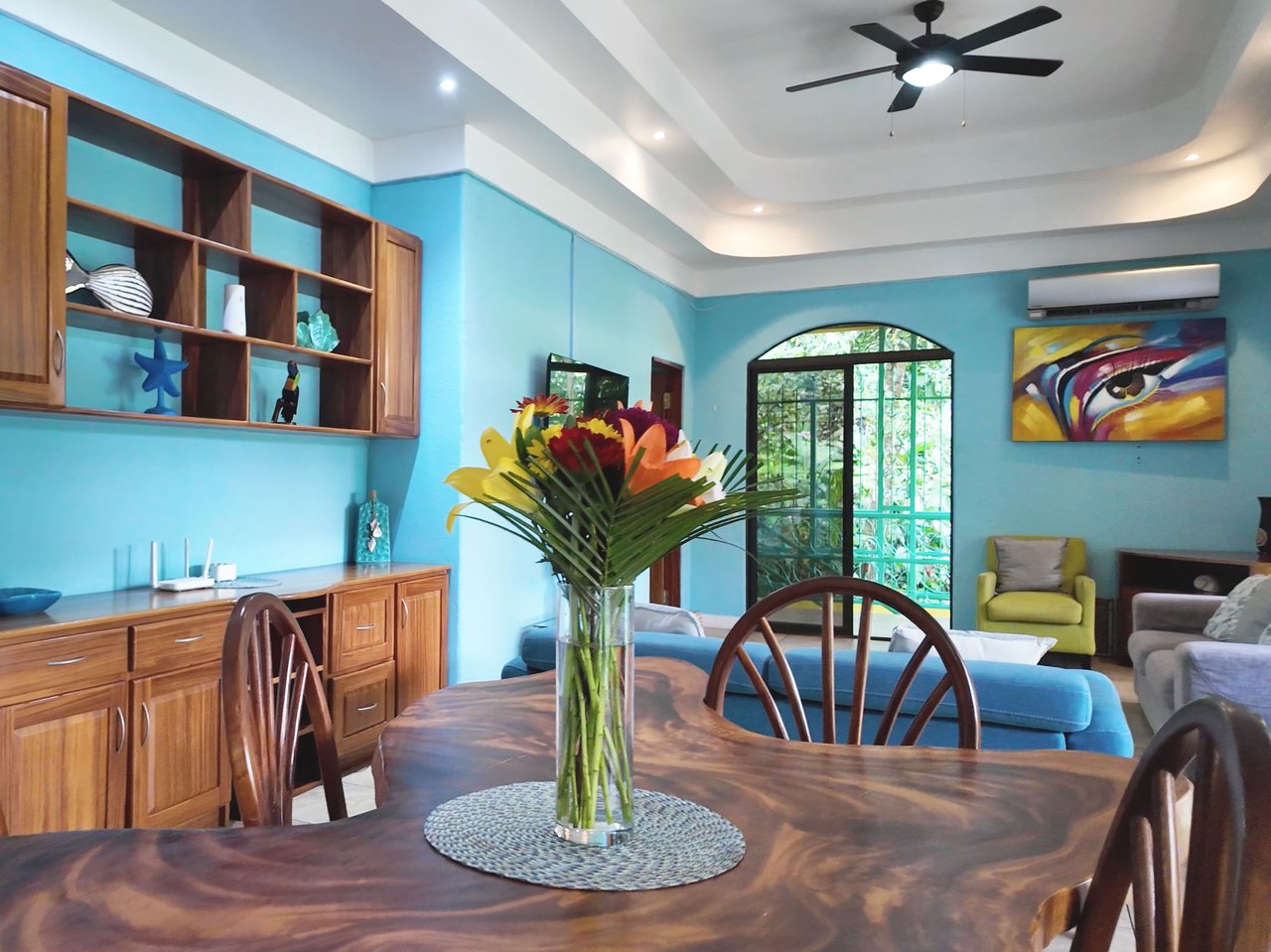 Turn-Key Jungle Retreat Home in Manuel Antonio